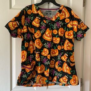 XL Halloween Scrub top!